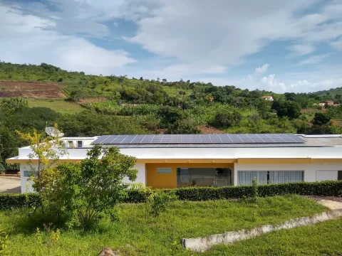 Sistema de energia solar do Grupo Natal em Triunfo–PE